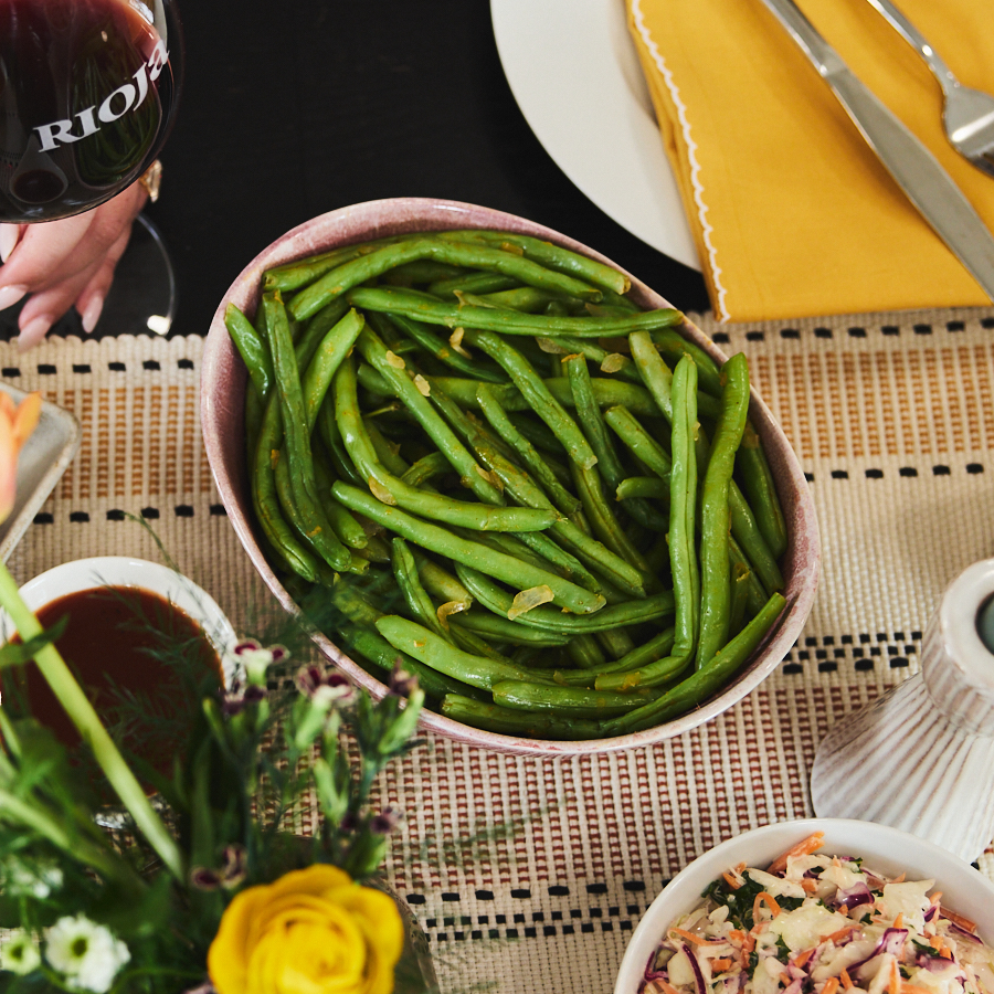 Platter of green beans